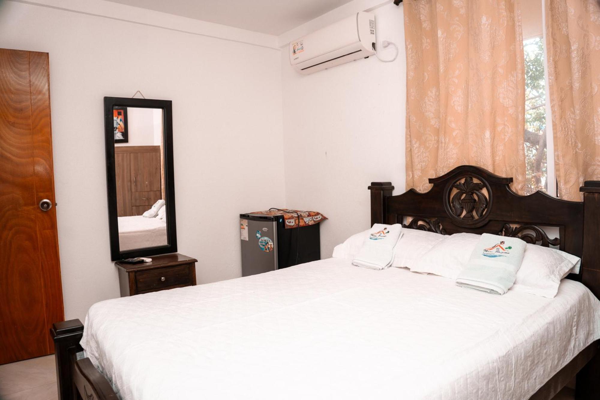 Apartamento Miss Brigida San Andrés Buitenkant foto